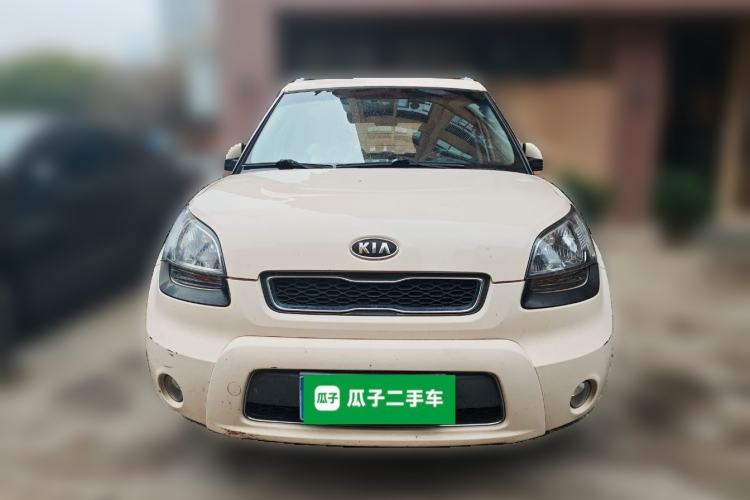 Used Kia Soul 2013 1.6L AT Premium Front