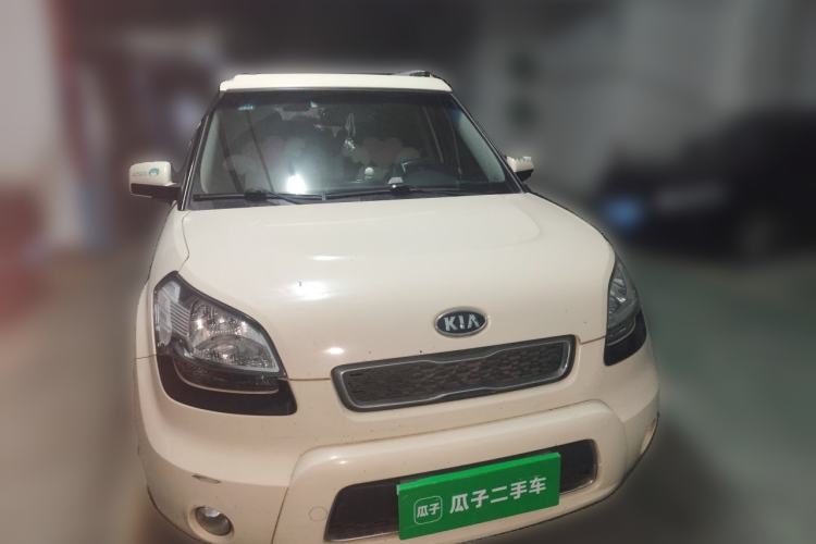 Used Kia Soul 2013 1.6L AT GL Front