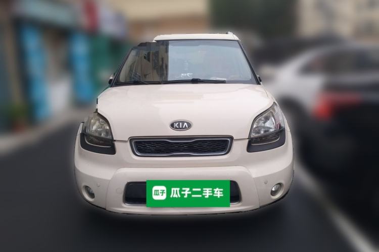 Used Kia Soul 2013 1.6L AT GL Front