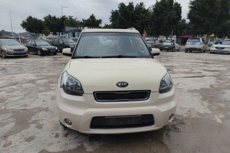 Used Kia Soul 2013 1.6L AT GL Front