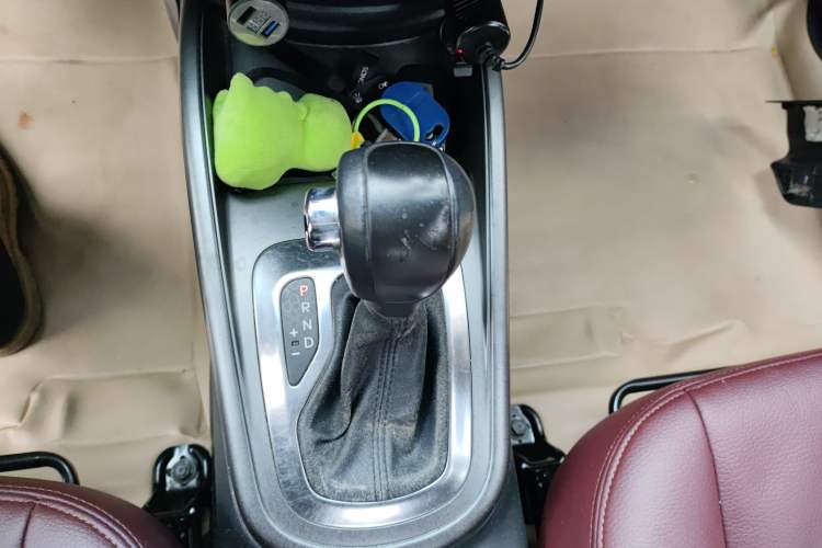 Used Kia Soul 2013 1.6L AT GL Gear Lever