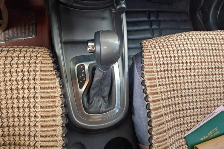 Used Kia Soul 2013 1.6L AT GL Gear Lever