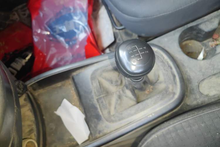 Used Kia Soul 2013 1.6L MT GL Gear Lever