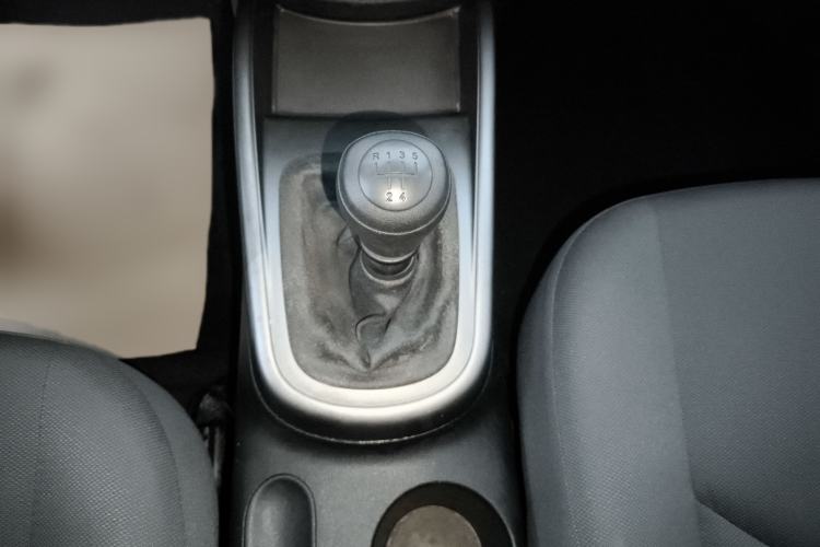 Used Kia Soul 2013 1.6L MT GL Gear Lever