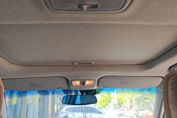 Used Kia Soul 2013 1.6L AT Premium Headliner