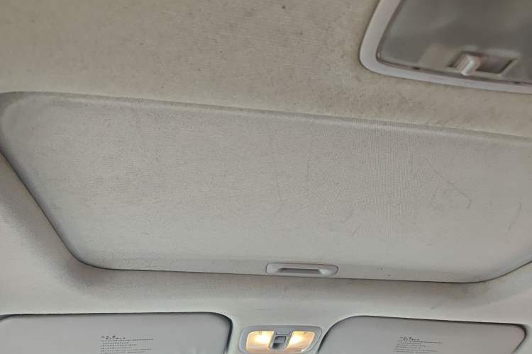 Used Kia Soul 2013 1.6L AT Premium Headliner