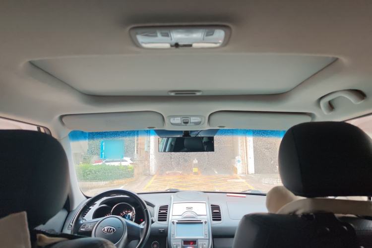 Used Kia Soul 2013 1.6L AT Premium Headliner