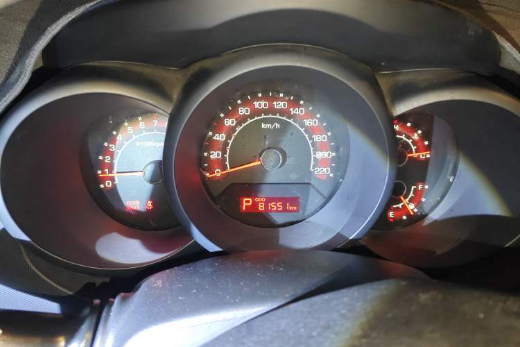 Used Kia Soul 2013 1.6L AT GL Instrument Cluster