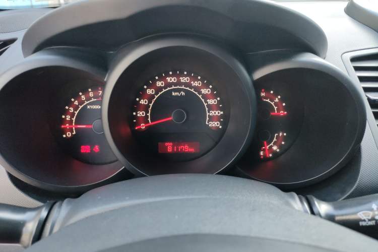 Used Kia Soul 2013 1.6L MT GL Instrument Cluster