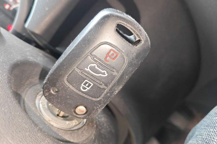 Used Kia Soul 2013 1.6L MT GL Interior 1
