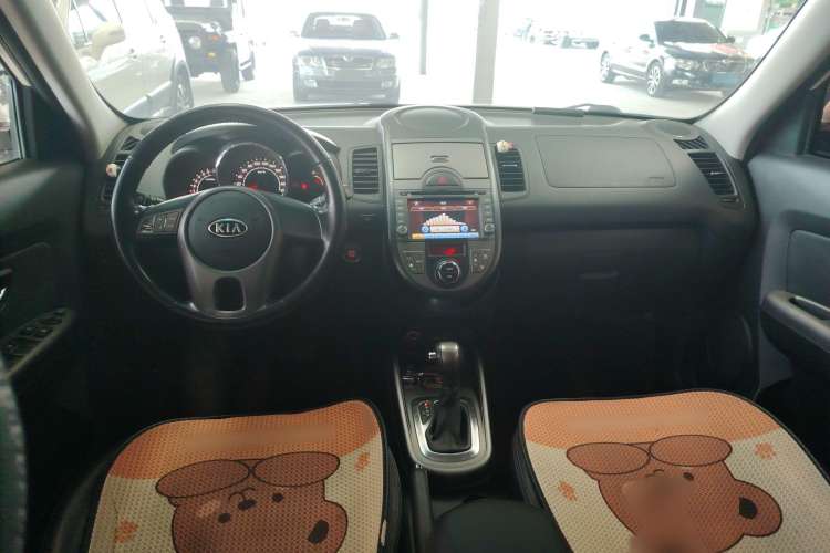 Used Kia Soul 2013 1.6L AT Premium Interior 3