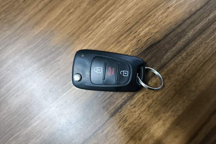 Used Kia Soul 2013 1.6L MT GL Interior 4