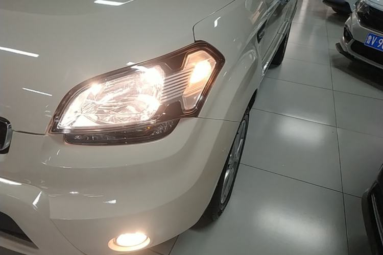 Used Kia Soul 2013 1.6L AT GL Left Front Headlight