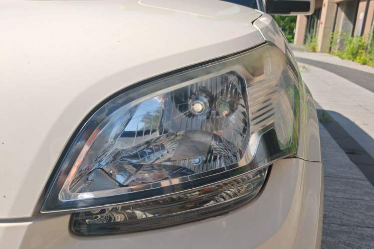 Used Kia Soul 2013 1.6L AT GL Left Front Headlight
