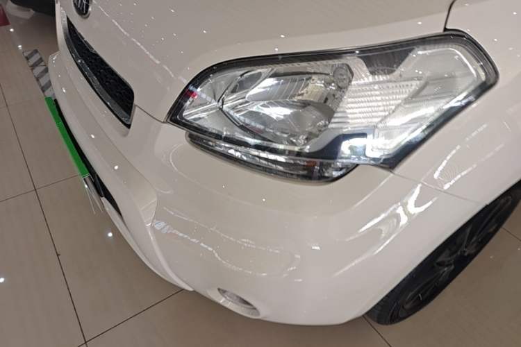 Used Kia Soul 2013 1.6L AT GL Left Front Headlight