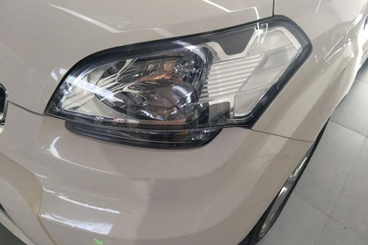 Used Kia Soul 2013 1.6L AT GL Left Front Headlight