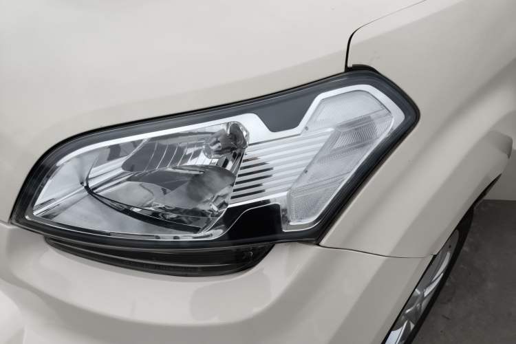 Used Kia Soul 2013 1.6L MT GL Left Front Headlight
