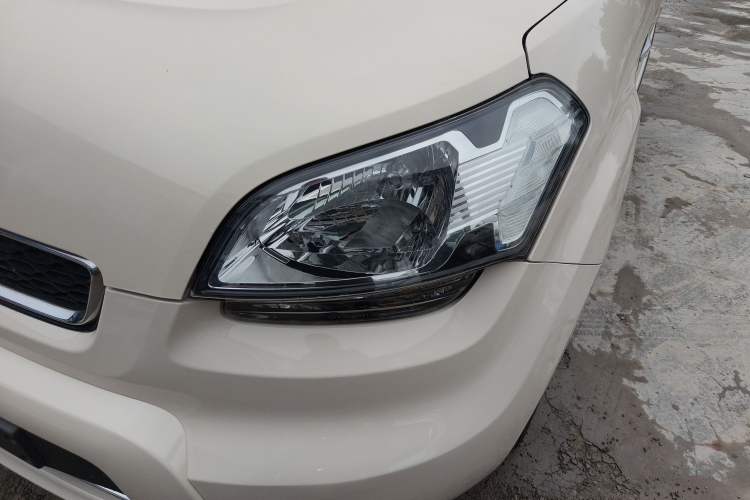 Used Kia Soul 2013 1.6L AT GL Left Front Headlight