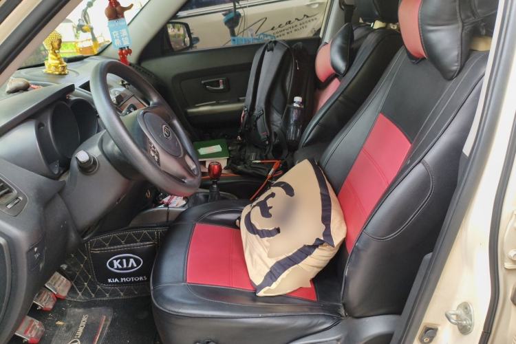 Used Kia Soul 2013 1.6L MT GL Left Front Seat
