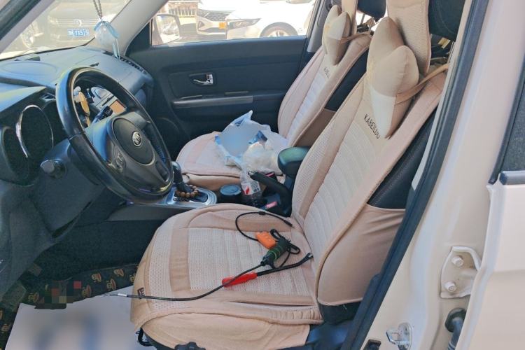 Used Kia Soul 2013 1.6L AT Premium Left Front Seat