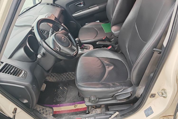 Used Kia Soul 2013 1.6L AT Premium Left Front Seat