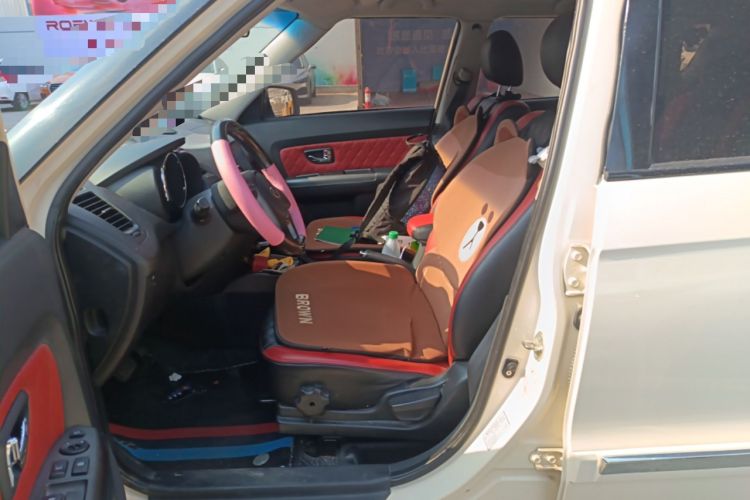 Used Kia Soul 2013 1.6L AT Premium Left Front Seat