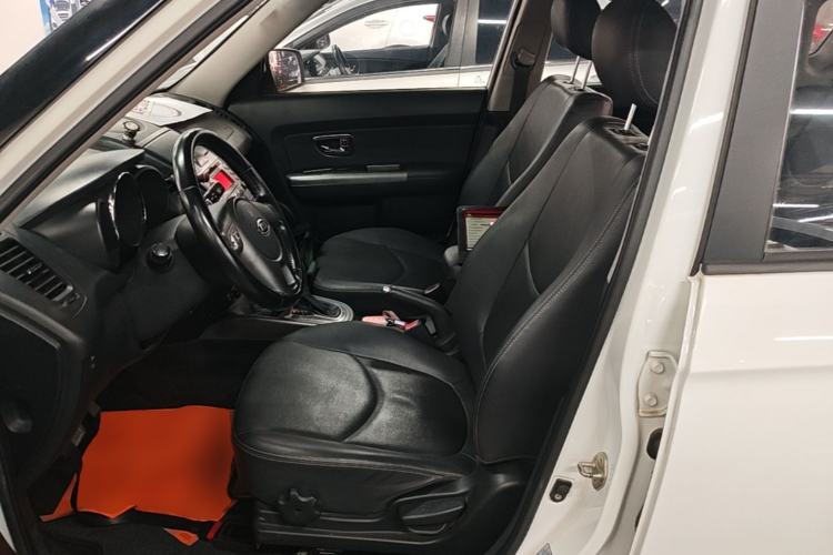 Used Kia Soul 2013 1.6L AT Premium Left Front Seat