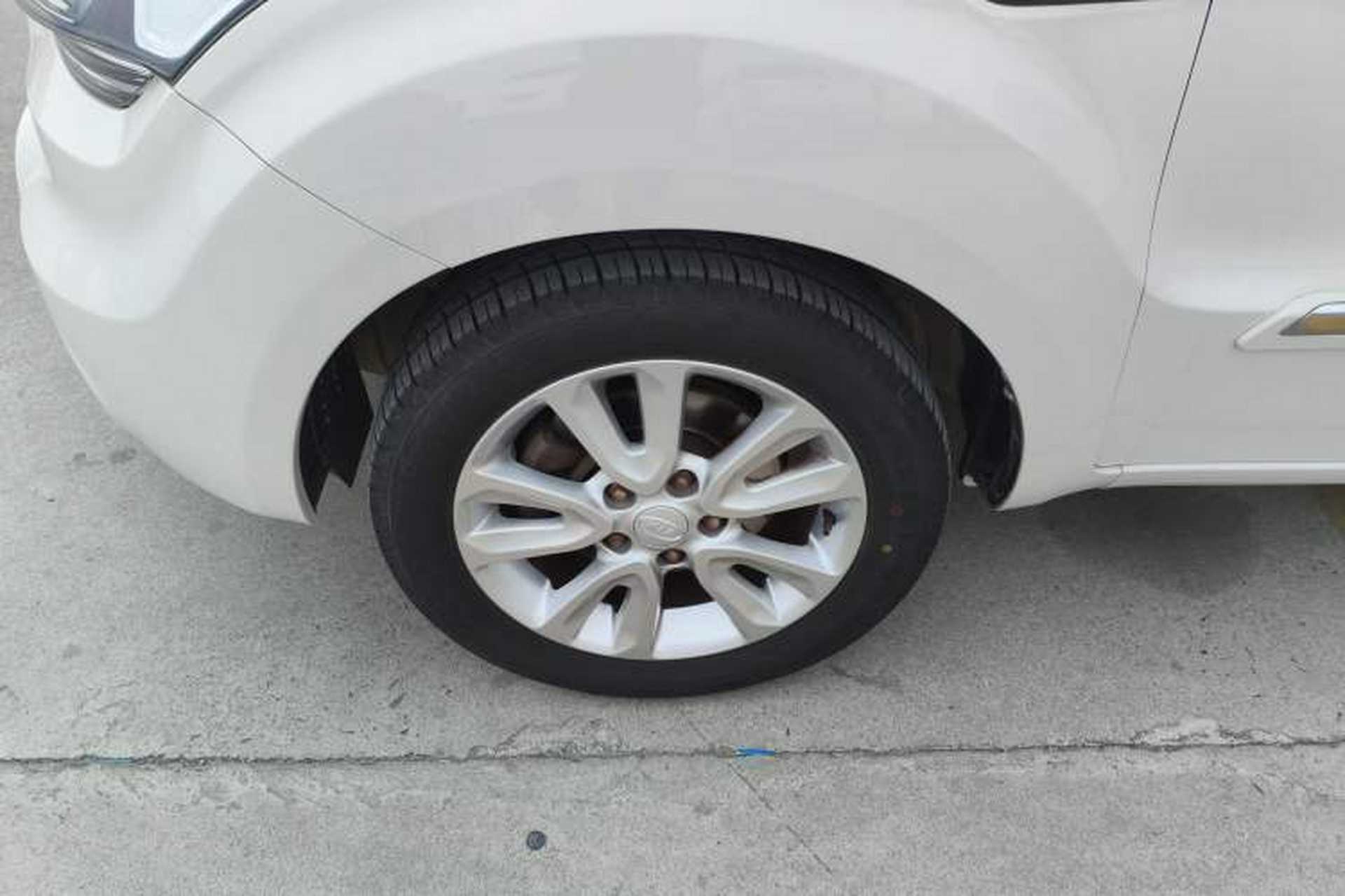 Used Kia Soul 2013 1.6L AT GL Left Front Wheel Hub