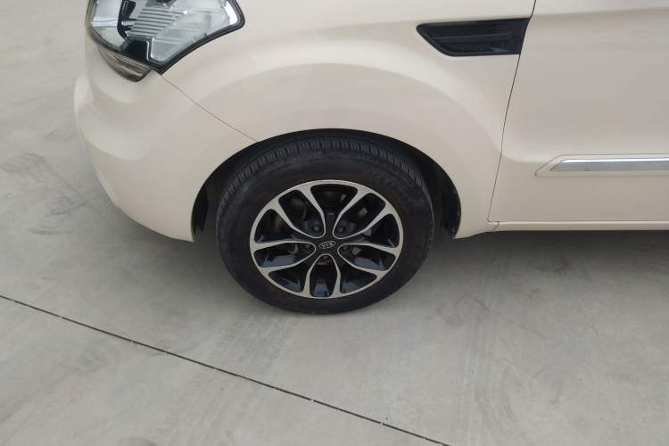Used Kia Soul 2013 1.6L AT Premium Left Front Wheel Hub