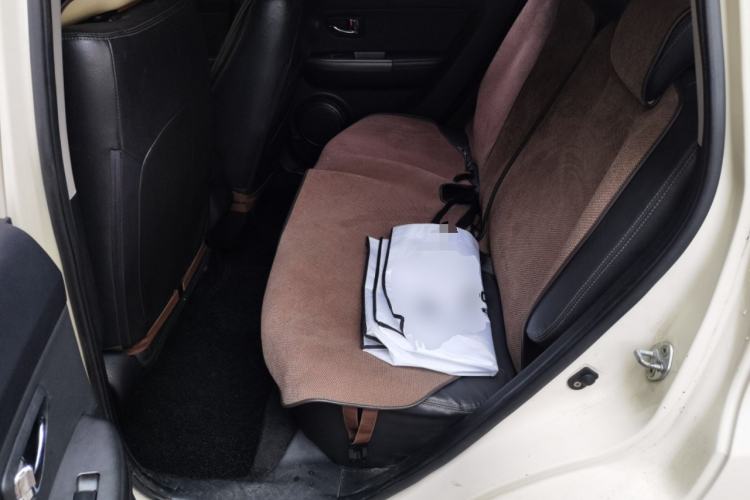 Used Kia Soul 2013 1.6L AT Premium Left Rear Seat
