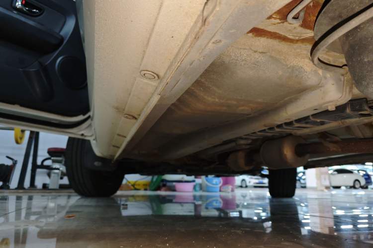 Used Kia Soul 2013 1.6L AT Premium Left Side Sill