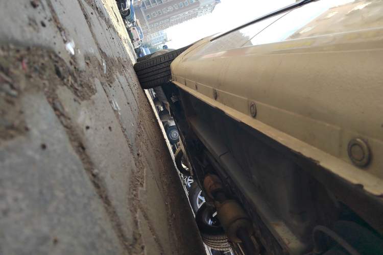 Used Kia Soul 2013 1.6L MT GL Left Side Sill