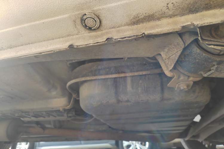 Used Kia Soul 2013 1.6L AT Premium Left Side Sill