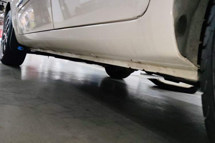 Used Kia Soul 2013 1.6L AT Premium Left Side Sill