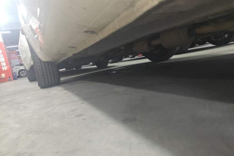 Used Kia Soul 2013 1.6L AT Premium Left Side Sill