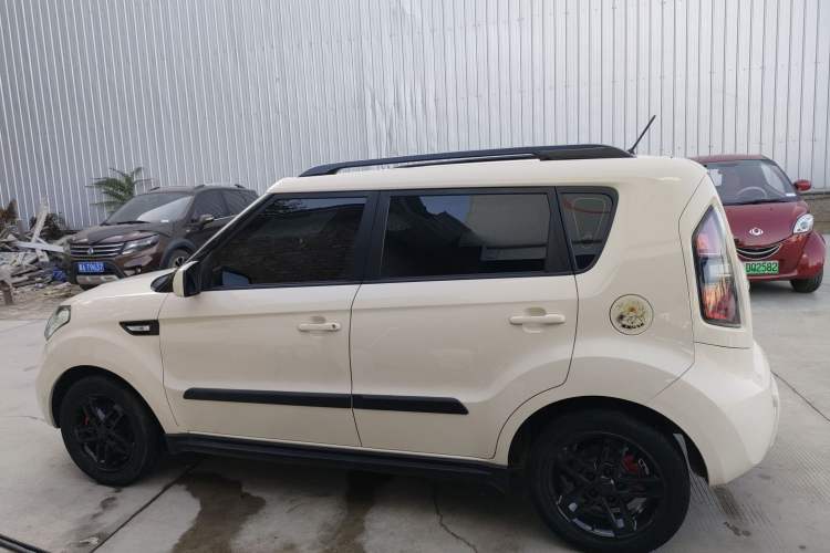 Used Kia Soul 2013 1.6L MT GL Left Side