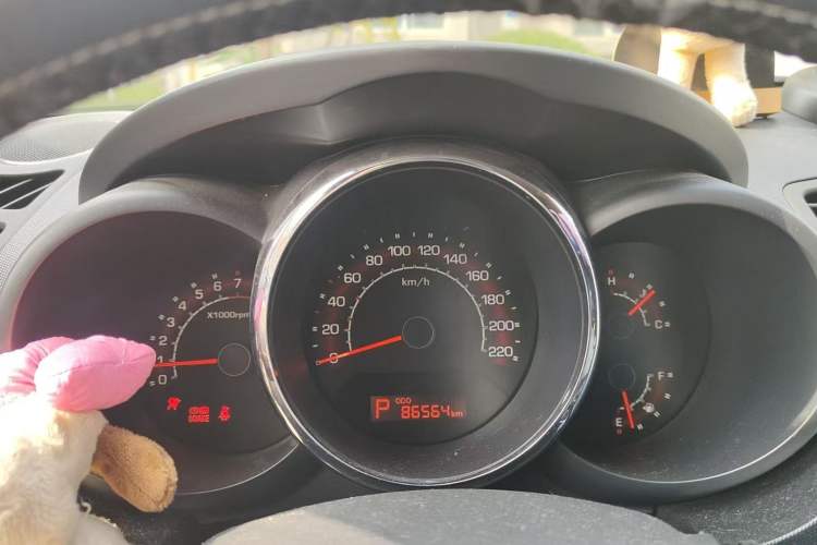 Used Kia Soul 2013 1.6L AT Premium Odometer Close Up