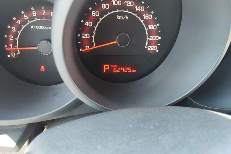 Used Kia Soul 2013 1.6L AT GL Odometer Close Up