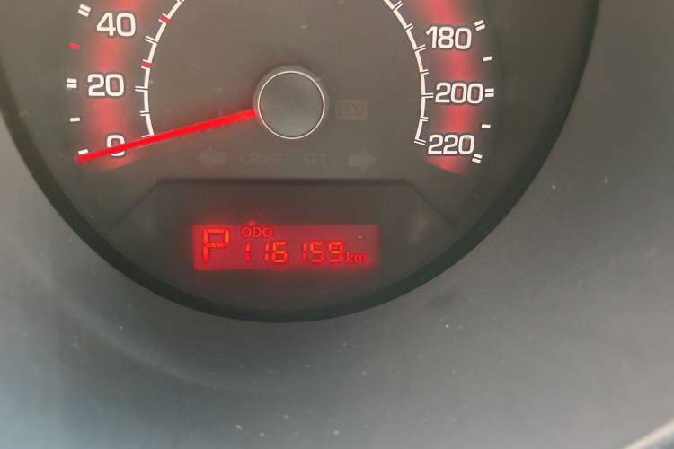 Used Kia Soul 2013 1.6L AT GL Odometer Close Up