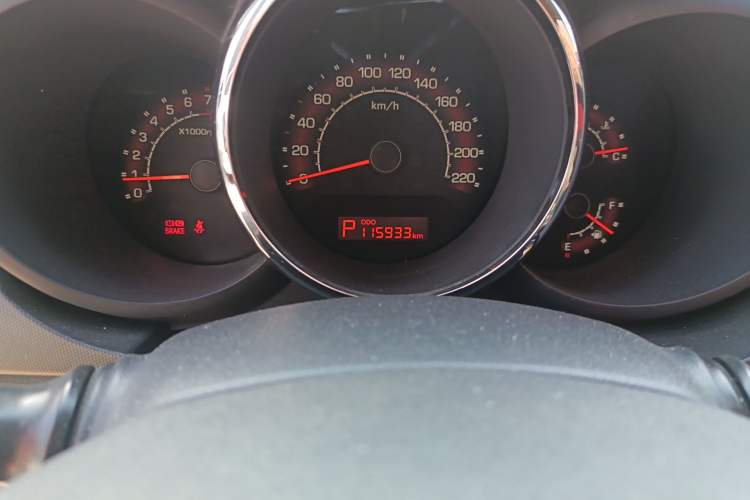 Used Kia Soul 2013 1.6L AT Premium Odometer Close Up