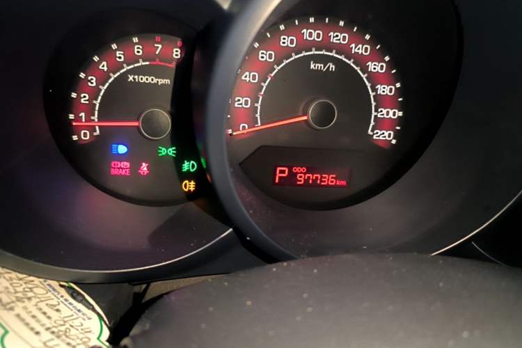 Used Kia Soul 2013 1.6L AT GL Odometer Close Up