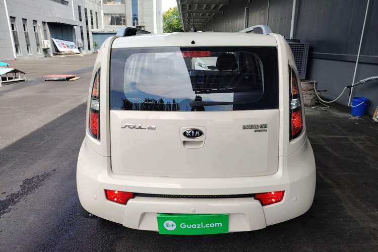 Used Kia Soul 2013 1.6L AT Premium Rear