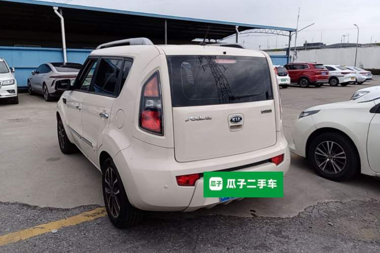 Used Kia Soul 2013 1.6L AT Premium Rear Left 45 Deg