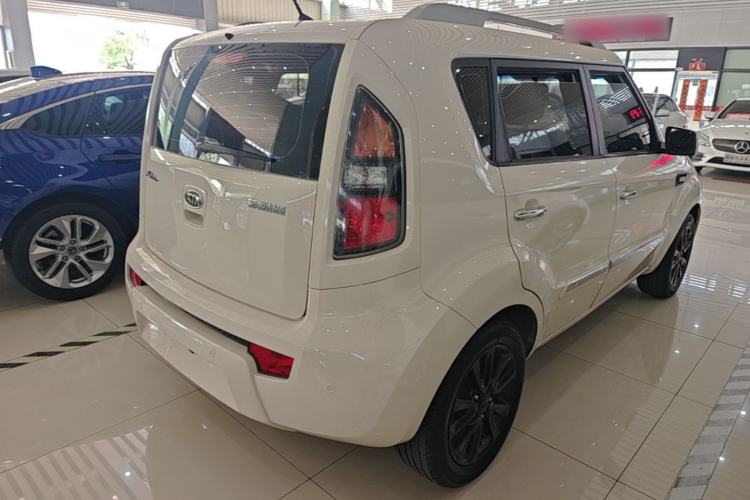 Used Kia Soul 2013 1.6L AT GL Rear Right 45 Deg