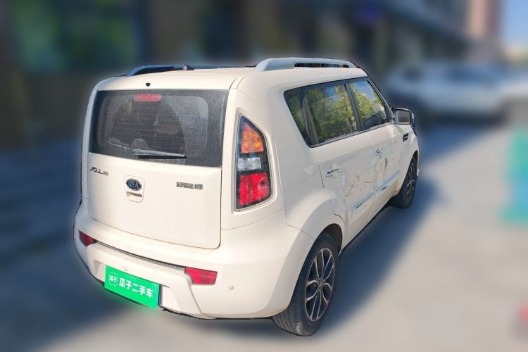Used Kia Soul 2013 1.6L AT Premium Rear Right 45 Deg