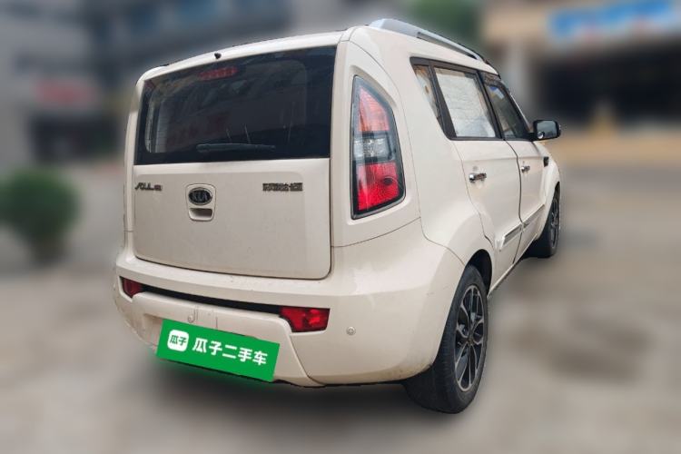 Used Kia Soul 2013 1.6L AT Premium Rear Right 45 Deg