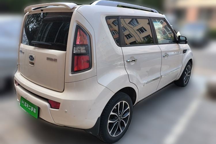 Used Kia Soul 2013 1.6L AT Premium Rear Right 45 Deg
