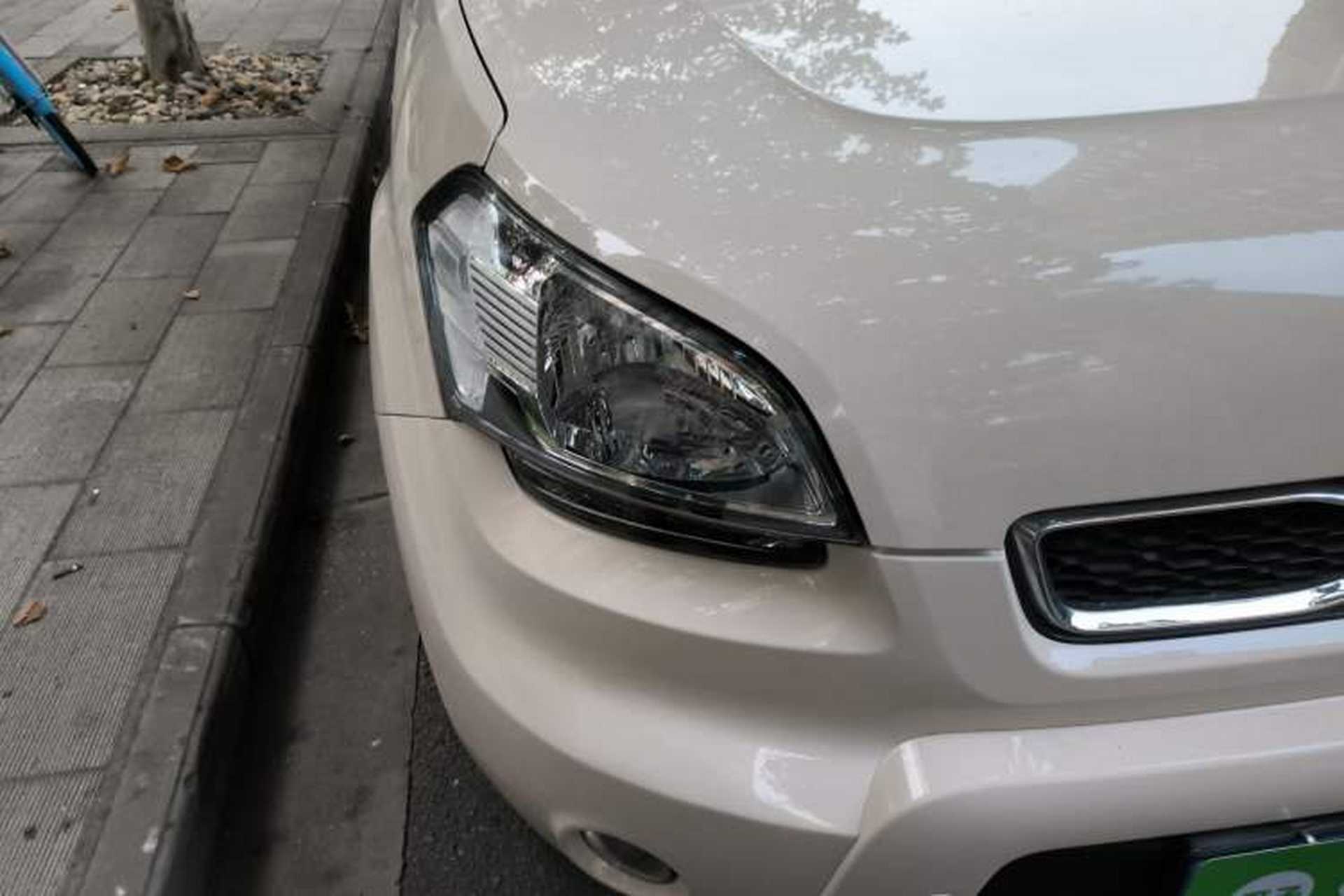 Used Kia Soul 2013 1.6L AT Premium Right Front Headlight