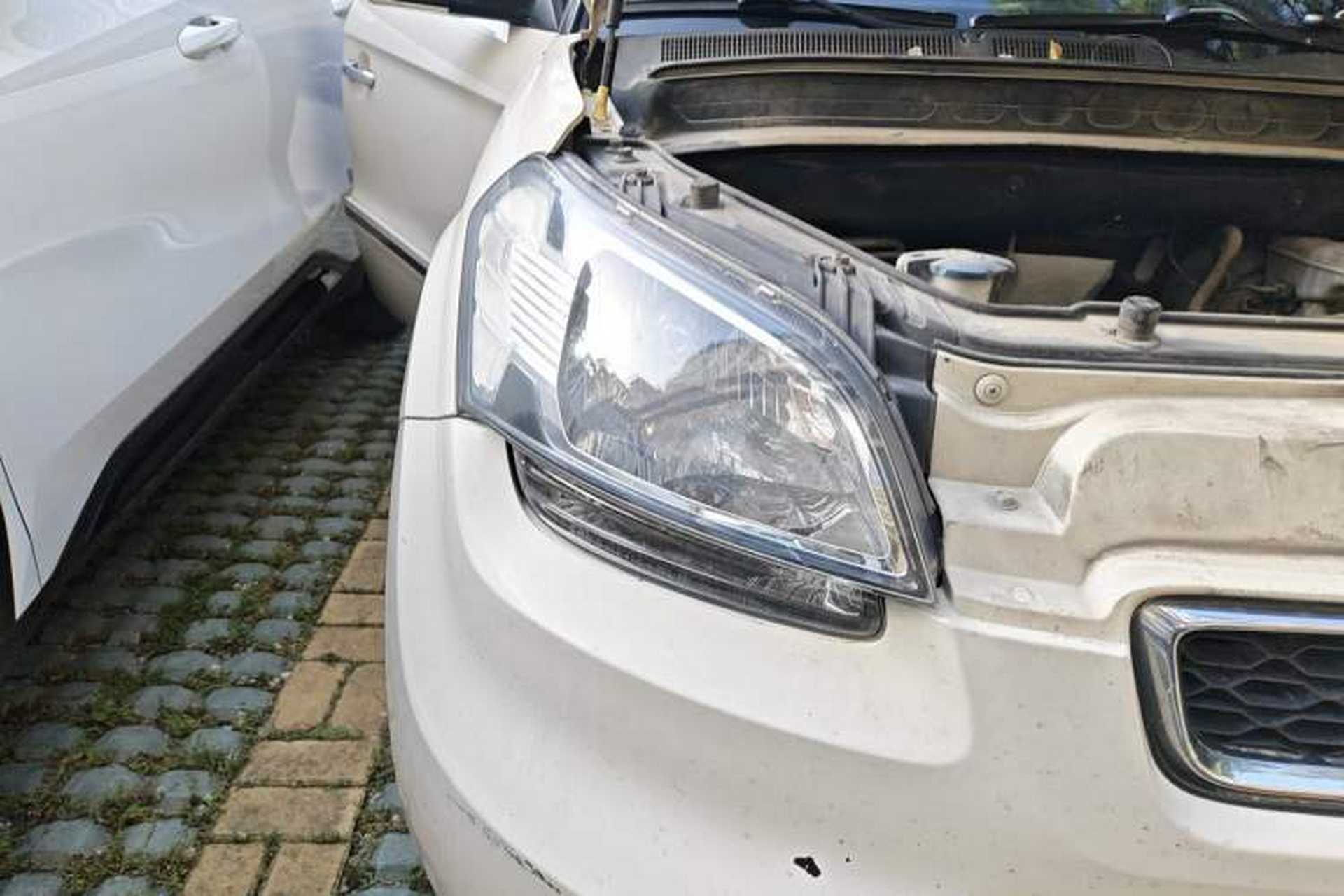 Used Kia Soul 2013 1.6L AT GL Right Front Headlight