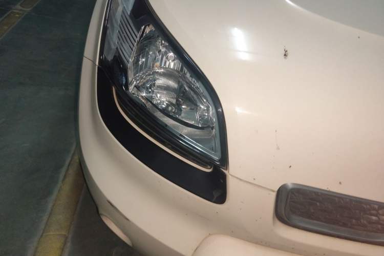 Used Kia Soul 2013 1.6L AT GL Right Front Headlight